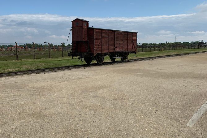1 Day Trip Auschwitz-Birkenau Memorial and Museum Guided Tour from Krakow - Price and value: what $29.99 buys you (and what it doesn’t)