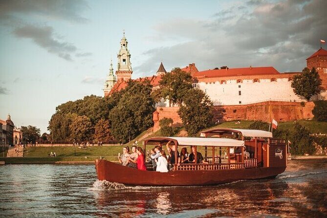 1 Hour Traditional Gondola Sightseeing Vistula River Cruise - Getting On at Barka Mauretania: Where the Cruise Starts and Ends
