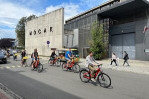 3-Hour E-Bike Tour In Krakow - Where you meet and what happens when you get your bike