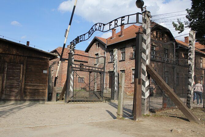Auschwitz and Birkenau Memorial and Museum Guided Tour from Krakow - Ticket access and why it’s the real value here
