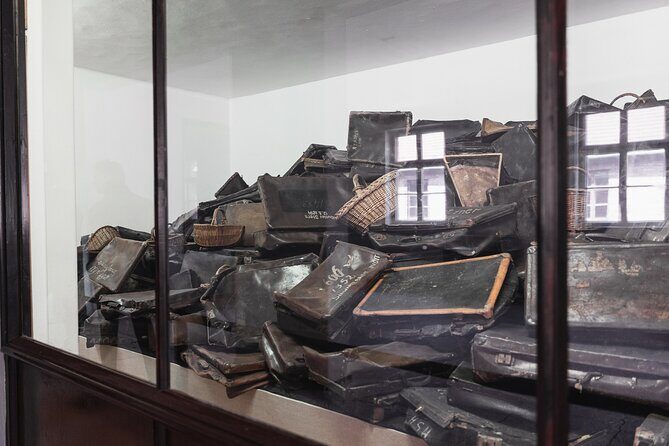 Auschwitz-Birkenau: Day Trip & Transfer from Kraków - Ride Time and Comfort: Air-Conditioned, but Not a Sit-and-Scroll Day