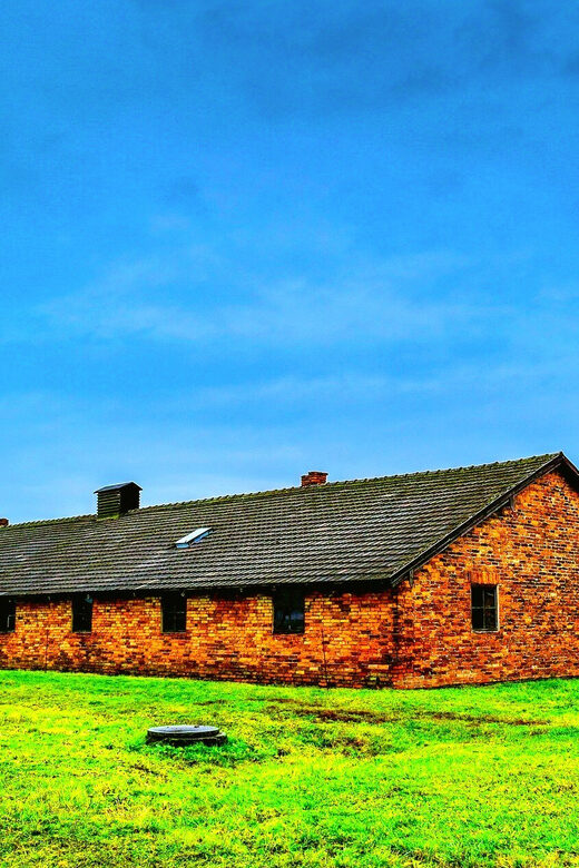 Auschwitz-Birkenau: Guided Tour with Fast Track Ticket - Should You Book This Auschwitz-Birkenau Fast-Track Guided Tour?