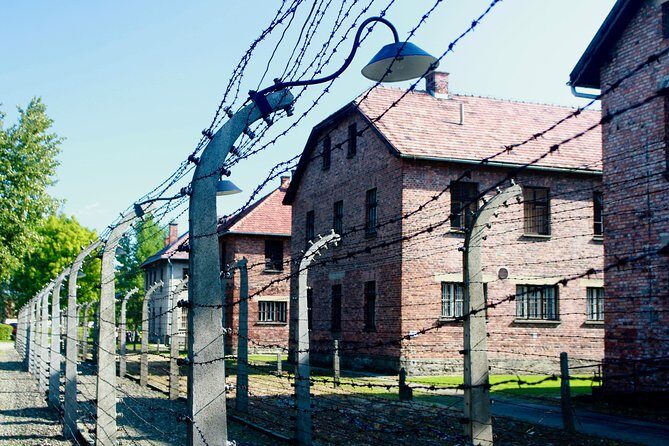 Auschwitz & Wieliczka ONE DAY Guided Tour +Private Transportation - The human factor: guides, communication, and your expectations