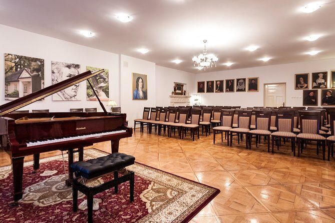 Chopin Piano Concert at Chopin Gallery with a Glass of Wine - Who This Chopin Concert Is Best For (And Who Should Think Twice)