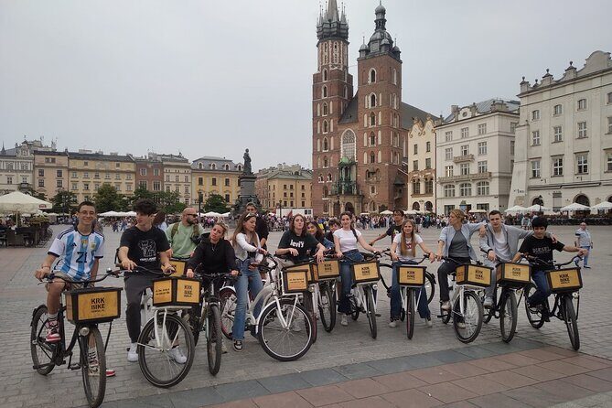 Discover the Jewish Quarter with a Bike Tour - Key things to know before you go