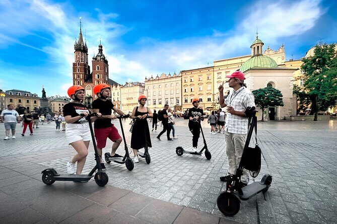 Electric Scooter Tour: Full Tour (Old Town + Jewish Quarter) - The 30-minute break back at Sienna 17