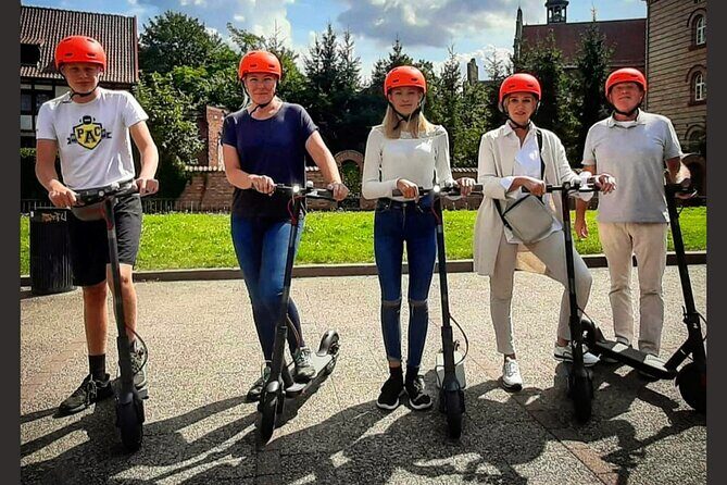 Electric Scooter Tour: Old Town Tour - 2-Hours of Magic! - Why the guide makes the sightseeing stick (and where you’ll get extra value)