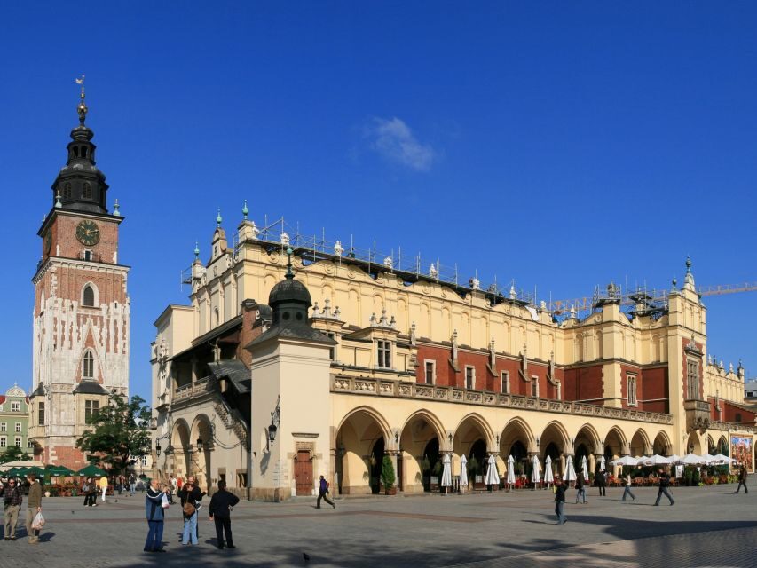 Family Tour of Krakow Old Town with Sweets Factory & Cruise - Price and value: is $96 per person worth it?