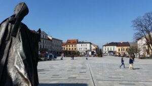 From Krakow: Full-Day Wadowice & Czestochowa Tour - Wadowice: John Paul II’s hometown and the church-front first hit