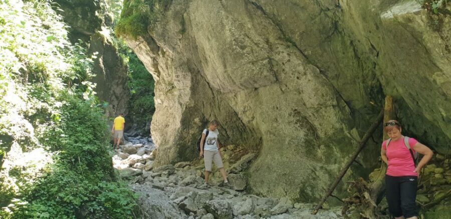 From Krakow: Hiking in the Tatra Mountains and Thermal baths - Kościeliska Valley and Kraków Gorge: chains, ladders, and real mountain character