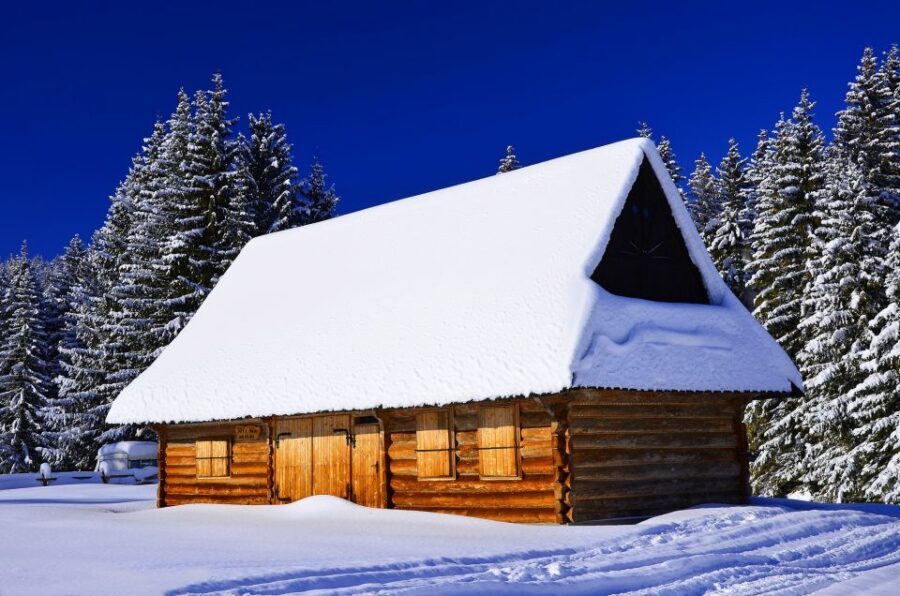 From Krakow: Hot Springs and Zakopane with Gubałówka - Chochołów: traditional wooden houses and Góral life