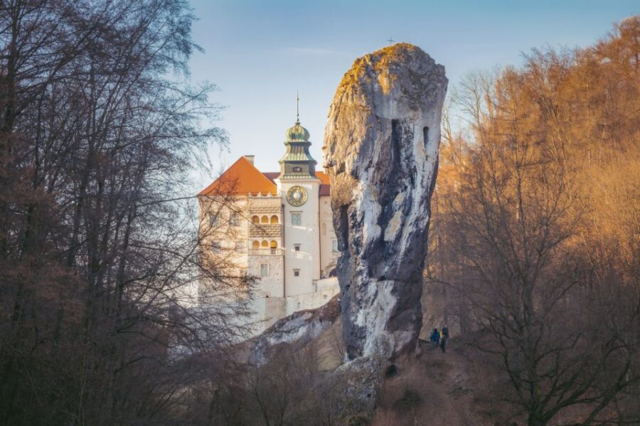From Kraków: Ojców National Park and Pieskowa Skała Castle - Pieskowa Skała Castle: Renaissance architecture on a limestone cliff