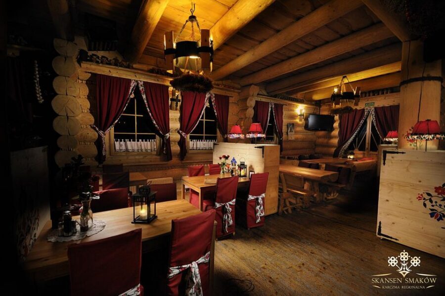 From Krakow: Polish Folk Show with All-You-Can-Eat Dinner - FAQ