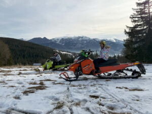 From Krakow: Snowmobile, Zakopane & Chochołowskie Baths - Krakow to Zakopane: how the drive helps you enjoy the day