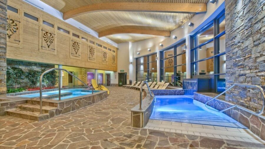 From Kraków; to Białka Thermal Baths private tour - Should you book this Białka Thermal Baths day trip from Kraków?