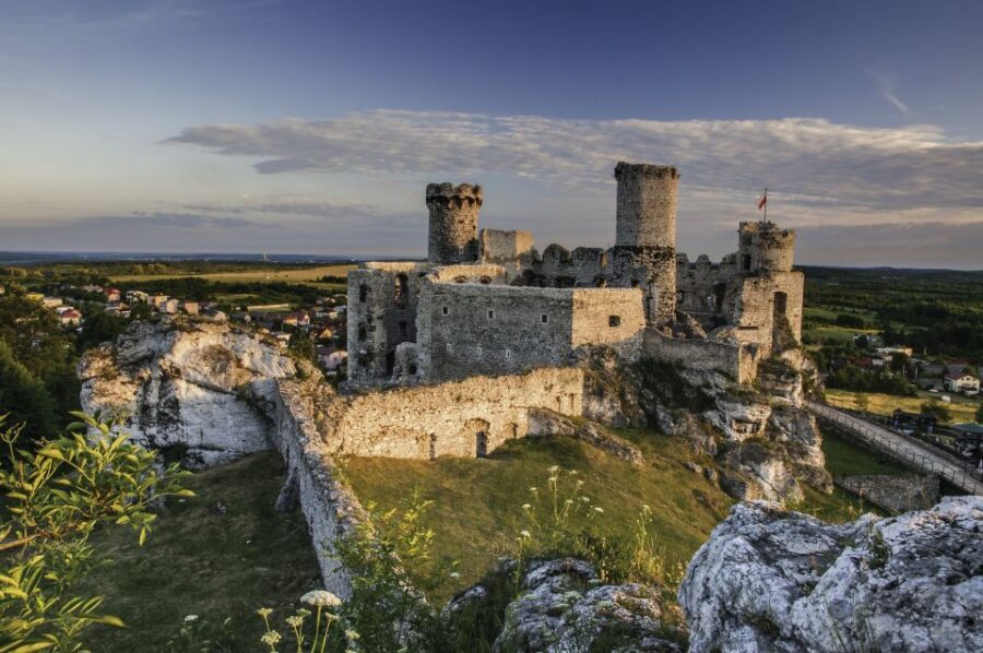 From Krakow: Trail of the Eagles’ Nests Day Tour - Korzkiew and the Ojców National Park Break