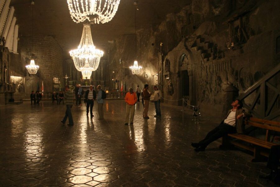 From Krakow: Wieliczka Salt Mine Guided Tour (Hotel Pick-up) - Door-to-door pickup in Krakow: why it’s a big deal