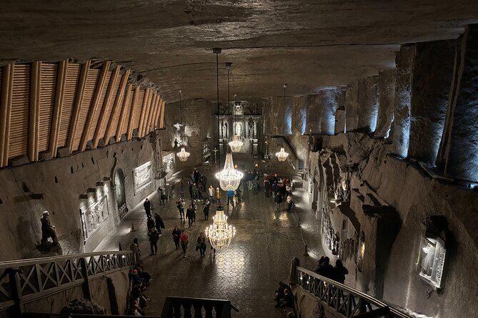 From Krakow: Wieliczka Salt Mine Guided Tour with Hotel Transfers - The driver’s role: why the transfer part feels worth it
