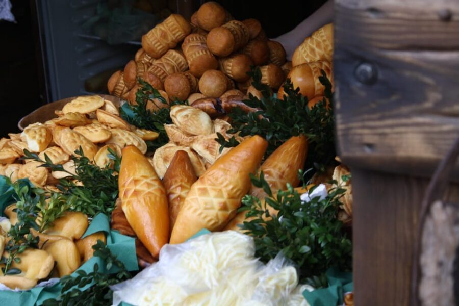 From Krakow: Zakopane Tour with Cable Car + Tasting & Pickup - Zakopane market time and Krupówki street walk: buy snacks, not stress