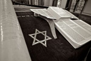 Galicja Jewish Museum - Inside Traces of Memory: Photos, Memory, and Loss