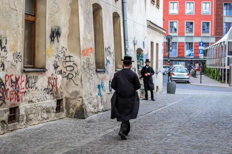 Jewish Krakow Walking Tour in English - Who should book this walking tour in Krakow