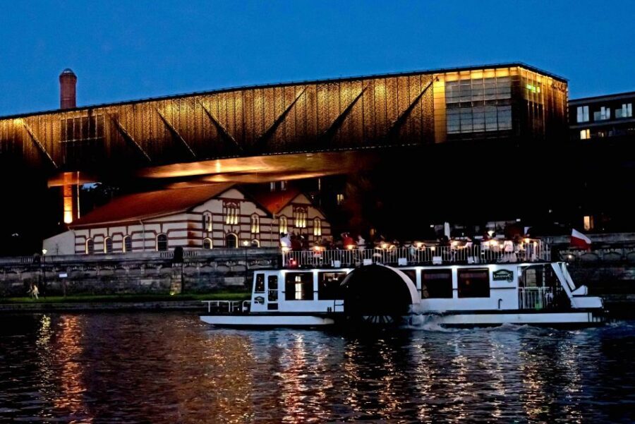 Krakow: 1-Hour Evening Vistula River Cruise - Value for Money: Is $23 for 1 Hour a Smart Trade?