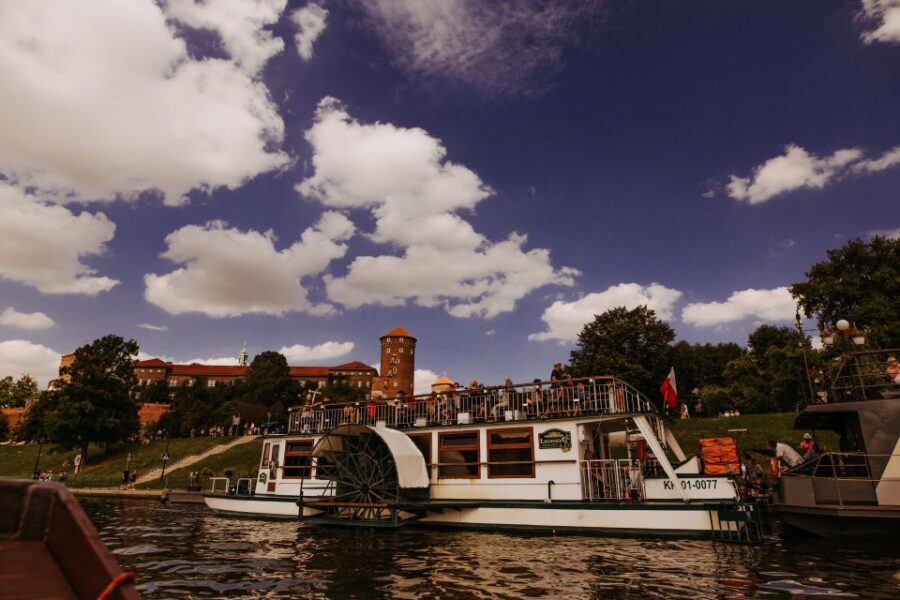 Krakow: 1-Hour Evening Vistula River Cruise - Weather, Timing, and Photo Tips That Actually Help