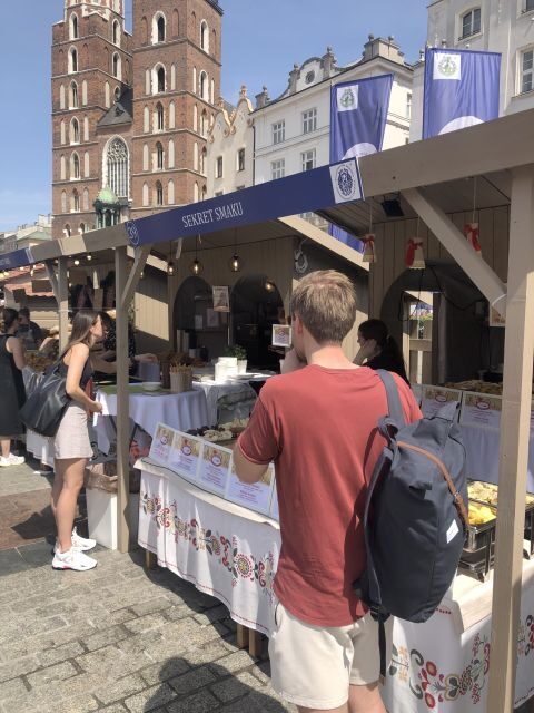 Krakow: 3-Hour Guided Secret Foodies Tour - Old bar classics: vodka with honey and the Schindler’s List route