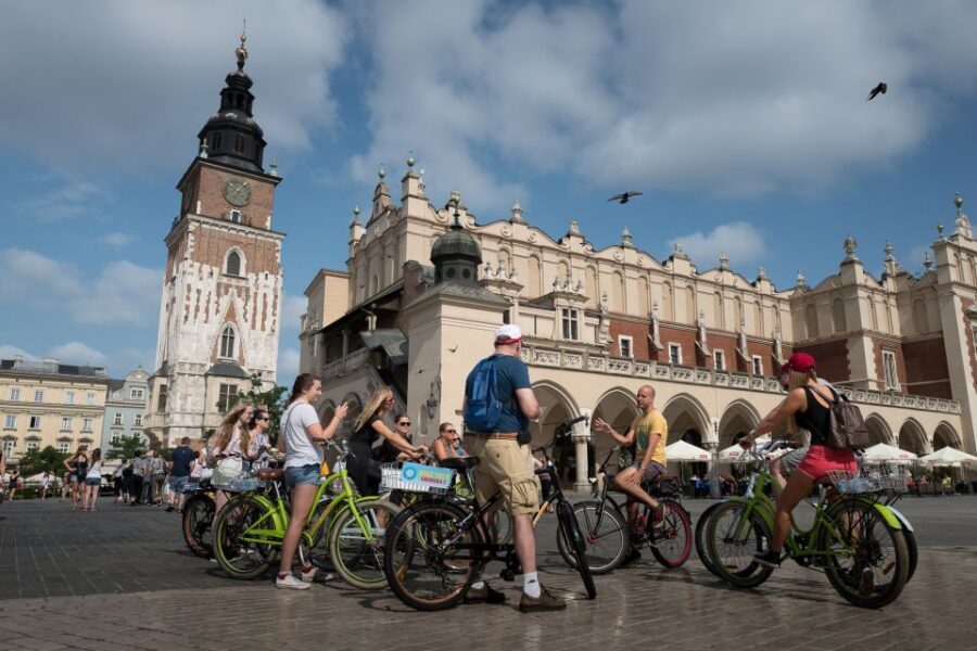 Krakow: 3-Hour Small Group Tour on E-Bike - River Views and the Turn Toward Kazimierz
