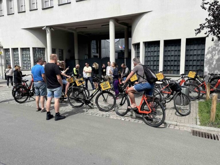 Krakow: 3-Hour Small Group Tour on E-Bike - Where You Meet and How the Bikes Work (So You Don’t Fight the Machine)
