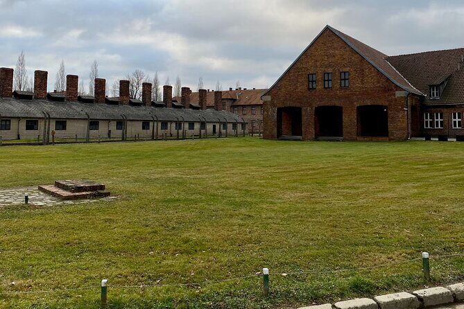 Krakow: Auschwitz-Birkenau Guided Tour & Hotel Pick Up - Food, water, and cold weather reality: plan like you’ll be outside