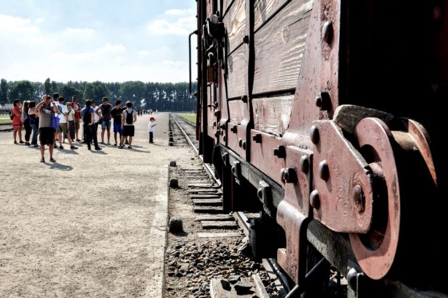 Krakow: Auschwitz-Birkenau Guided Tour Pickup/Lunch Options - Price and value: what you get for about $200 per person