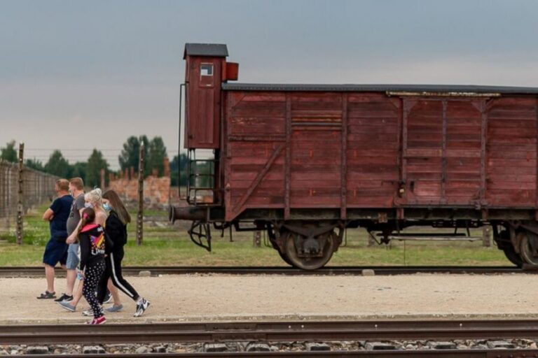 Krakow: Auschwitz-Birkenau Tour Limited to 15 Visitors - Hotel Pickup From Krakow: Start Smooth, Reduce Stress