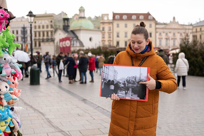 Krakow Christmas Market Immersive Tour - Where the tastings and the chocolate tie it together
