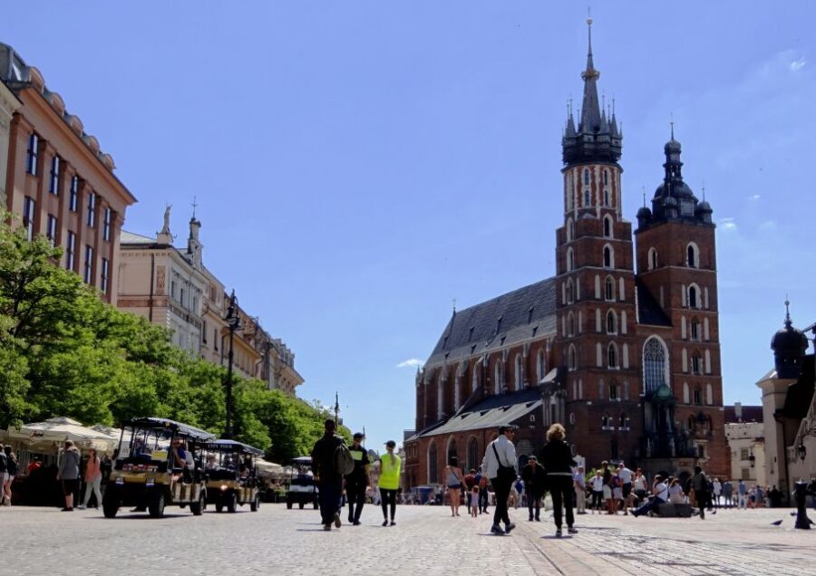 Krakow: City Tour by Electric Golf Cart - Podgórze and Ghetto Heroes Square: the WWII thread, not just sightseeing photos