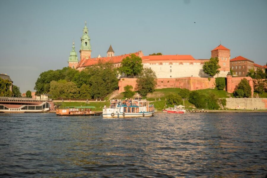 Krakow: Early Bird Vistula River Sightseeing Cruise - Why the Vistula at sunrise timing matters