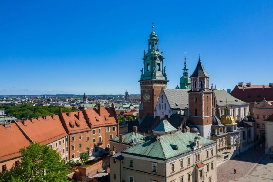 Krakow: Electric Car Sightseeing Tour - Ghetto walls and Getto Main Square: sobering sites, fast orientation