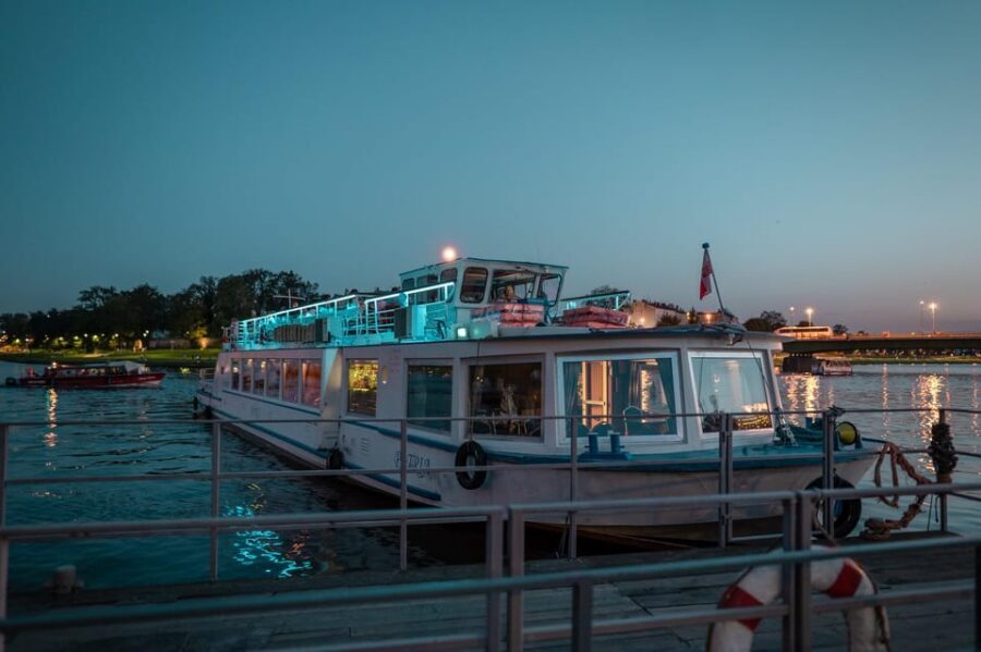 Kraków: Evening or Night River Cruise - Church on the Rock: one sight with extra punch from the river