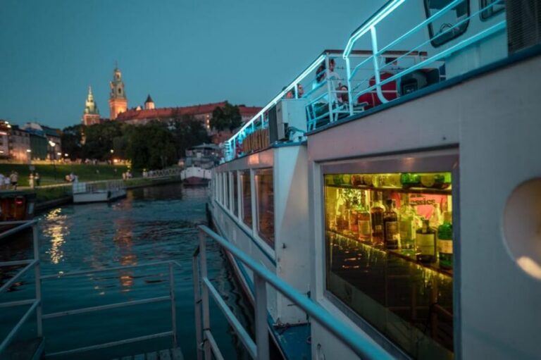 Kraków: Evening or Night River Cruise - The first stretch: Wawel Royal Castle to Father Bernatka’s Bridge