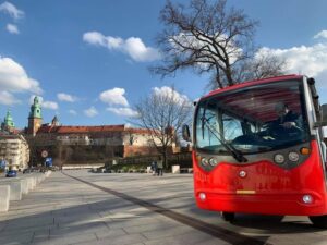 Krakow: Extended City Sightseeing Tour - Eco Buggy Golf Cart - The ride’s “greatest hits”: walls, theaters, squares, and major churches