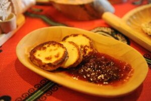 Krakow: Food Tour of 10 Tastings with Pierogi, Vodka & More - Stop-by-stop: how the route builds a real Krakow meal