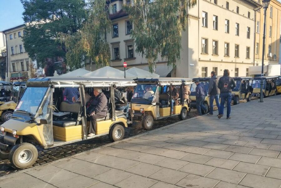 Krakow: Kazimierz by Golf Cart and Schindler's Factory Tour - Time and pacing: where you may feel the squeeze