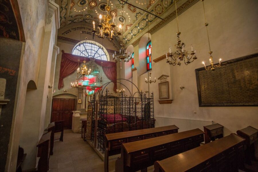 Krakow: Kazimierz Jewish Quarter Guided Walking Tour - Szeroka Street: The Main Road of Former Jewish Krakow