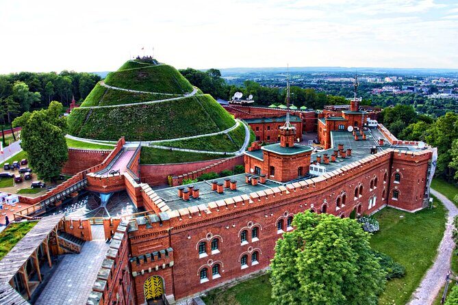 Krakow: Kościuszko Mound Entry Ticket & City Pass Options - Kościuszko Mound in Kraków: the best “get your bearings” view