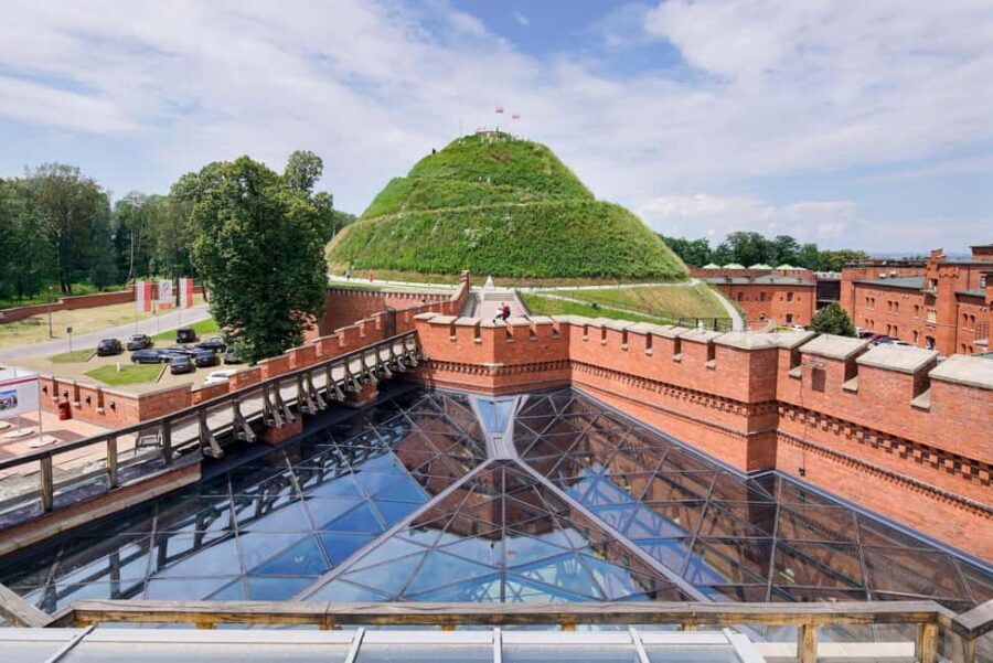 Krakow: Kościuszko Mound Ticket – History & Views! - H2: Off the beaten path, but not isolated: the vibe you’re likely to feel