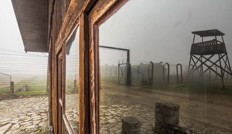 Krakow: Last Minute Auschwitz-Birkenau Guided Tour - Price and Time: What $80 Buys in a 9-Hour Day