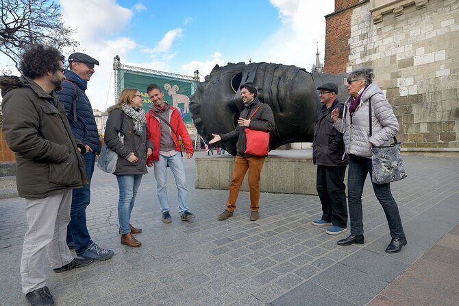 Krakow Morning Walking Tour with Traditional Polish Breakfast - An Early Start That Lets Wawel Breathe