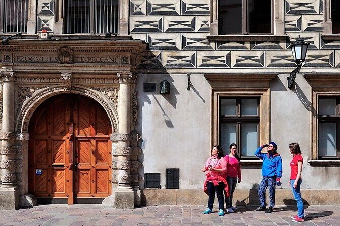 Krakow Morning Walking Tour with Traditional Polish Breakfast - Traditional Polish Breakfast: What You’ll Actually Be Eating