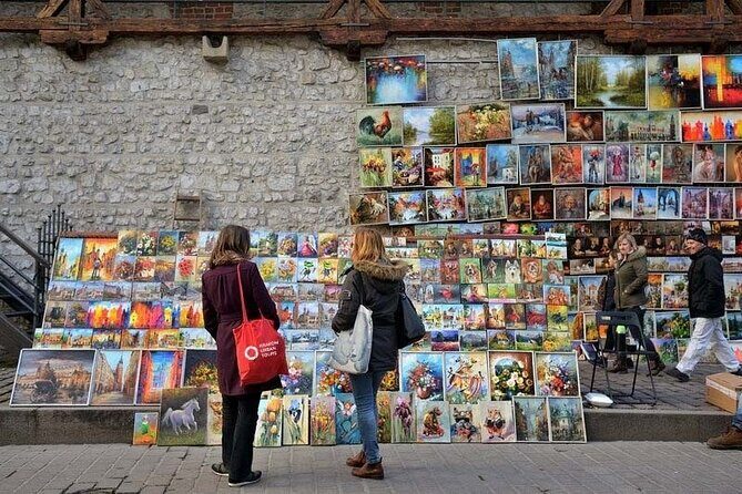 Krakow Morning Walking Tour with Traditional Polish Breakfast - St Mary’s Basilica and the Hourly Trumpet Call