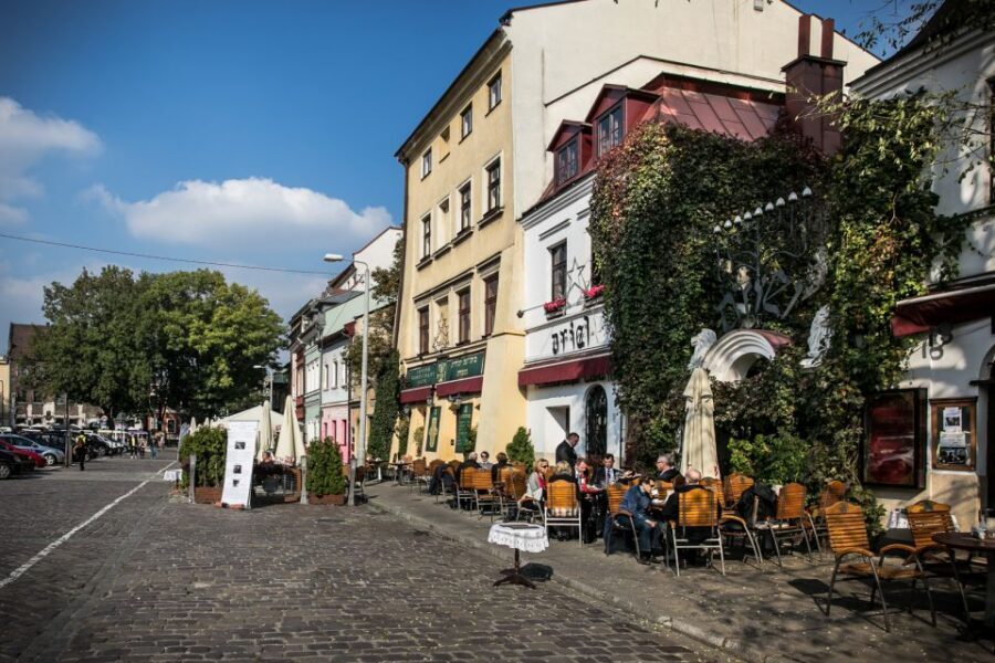 Kraków old town and jewish quarter® - The Market Square Loop: Learning to Read Kraków’s Architecture